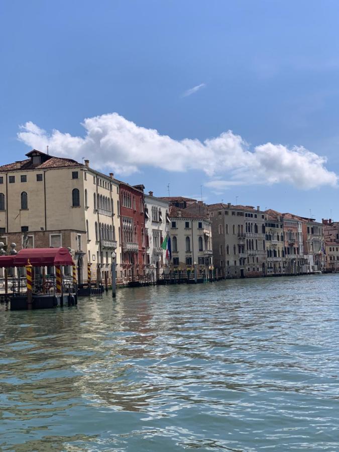 Locanda Ruga Rialto Venetië Buitenkant foto