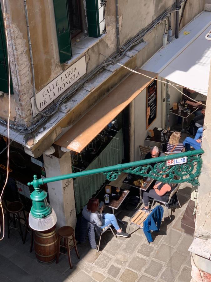 Locanda Ruga Rialto Venetië Buitenkant foto